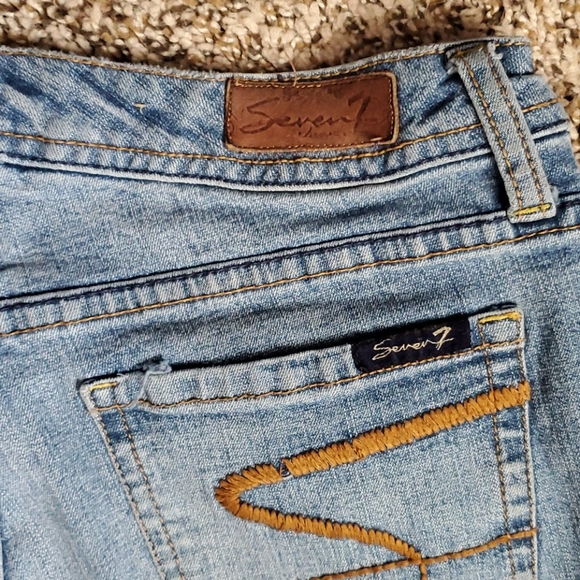 Seven7 flare jeans, size 28 - Picture 5 of 6